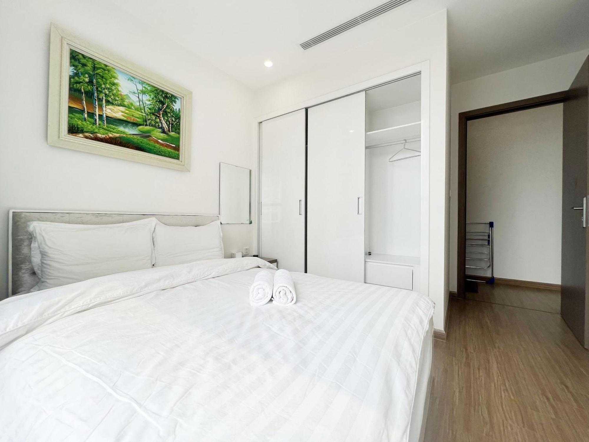 Luxury Apartment Vinhomes Skylake ハノイ市 エクステリア 写真