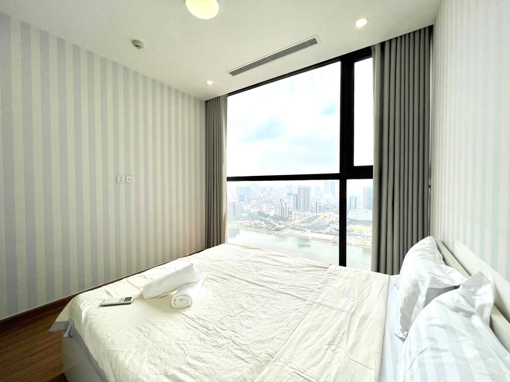Luxury Apartment Vinhomes Skylake ハノイ市 エクステリア 写真
