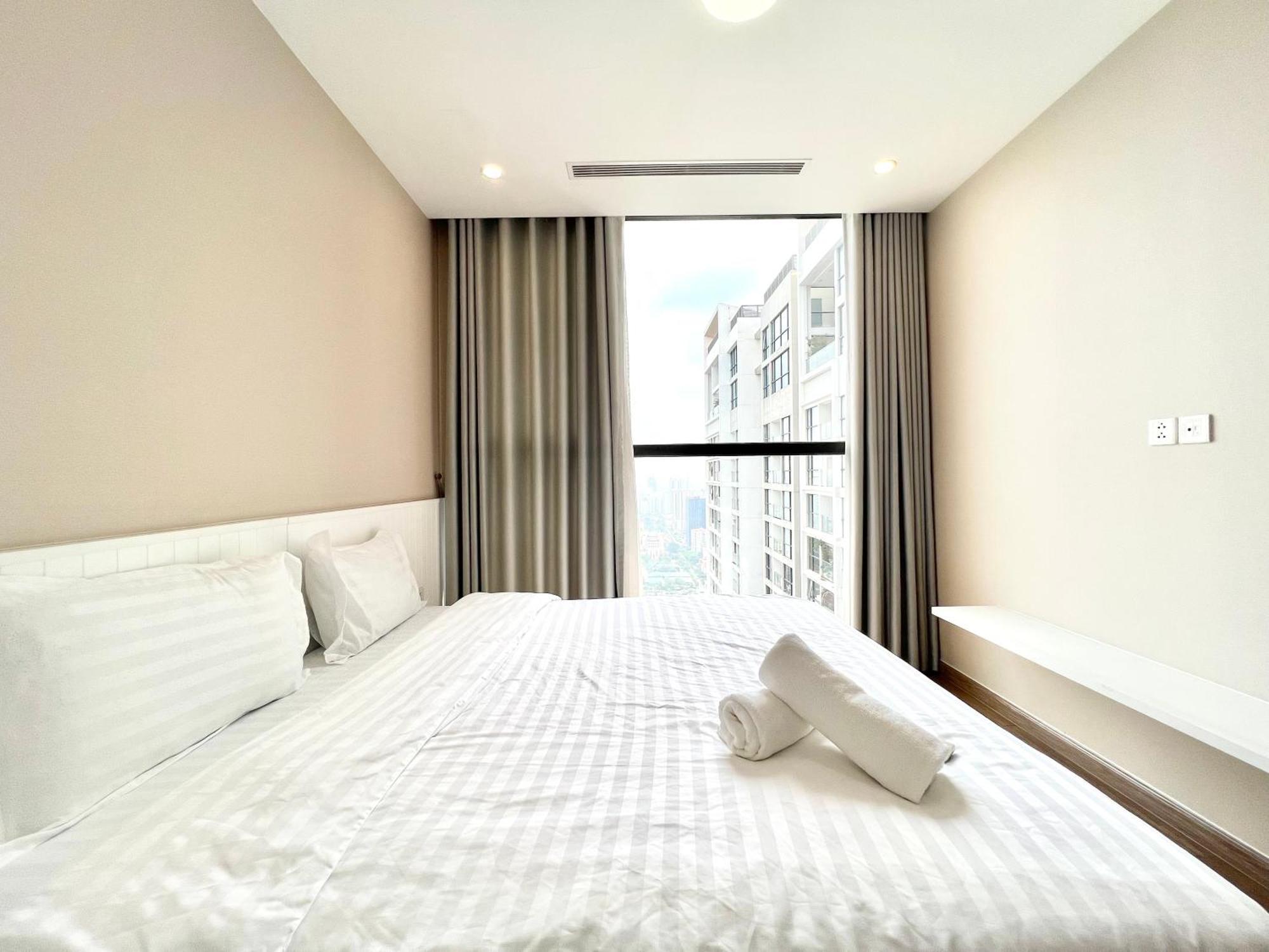 Luxury Apartment Vinhomes Skylake ハノイ市 エクステリア 写真