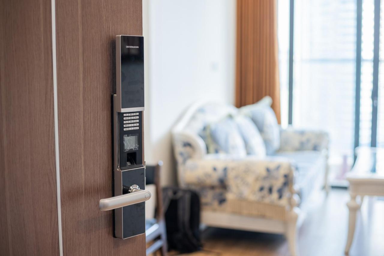 Luxury Apartment Vinhomes Skylake ハノイ市 エクステリア 写真